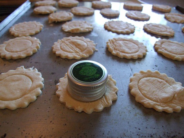 Scoring the lids for the vol-au-vents Scoring the lids for the vol au vents 640x480 Coronation chicken vol au vents