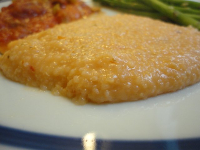 Spicy Cheesy Grits