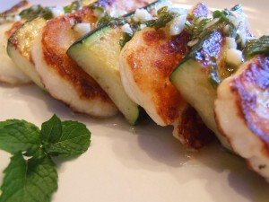 Halloumi Cheese Salad with Mint Dressing