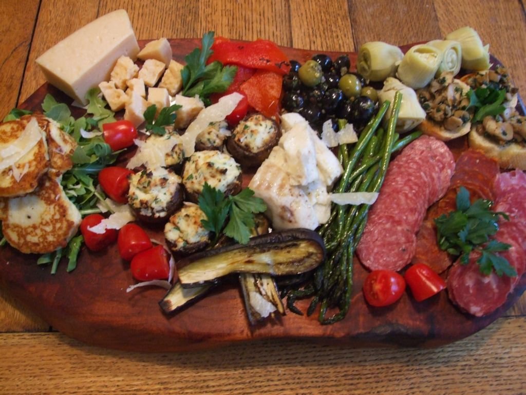 Antipasto Recipe Ideas / Italian Antipasto Charcuterie Board Belly Full ...