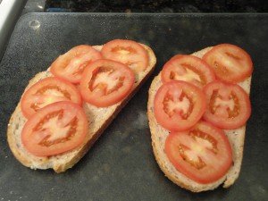 Toasted Bread with Sliced Tomatoes