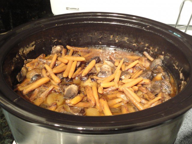 Crock Pot Chuck Roast & Vegetables, Cooked for 8 Hours