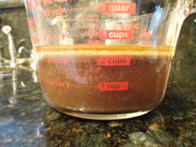 Why You Should Be Using a Fat Separator When Making Sauce and Gravy 